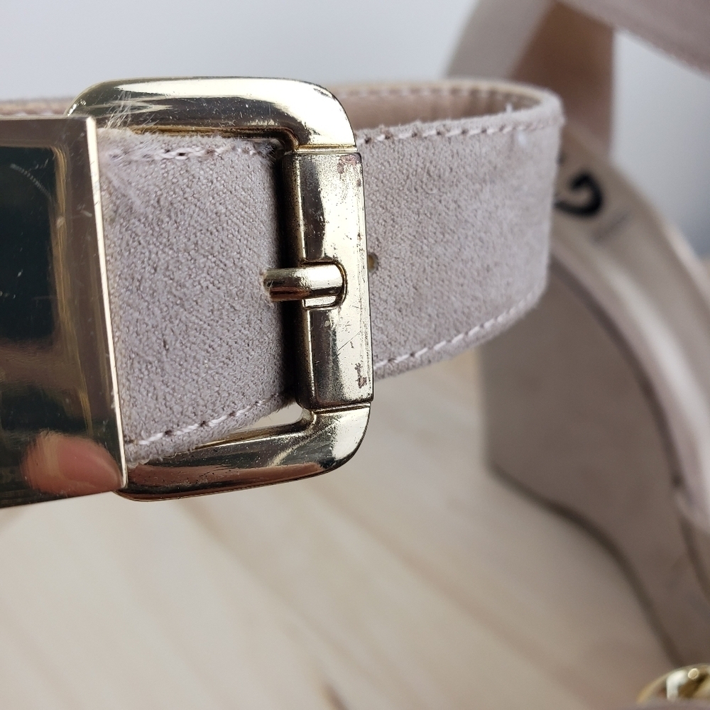 Guess Platform Wedge Heel Shoes Size 8.5M Ankle Strap Sandals Y2K Beige Gold - Picture 13 of 14